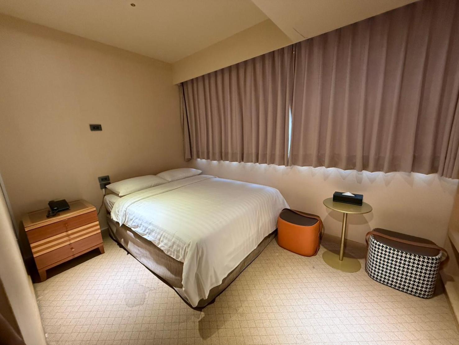 Rich & Free Hotel - Fuzhong 富逸旅趣-板橋府中館 Тайпей Екстериор снимка